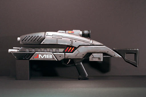 Mass Effect 2 - Точная копия оружия M8 Avenger Assault Rifle